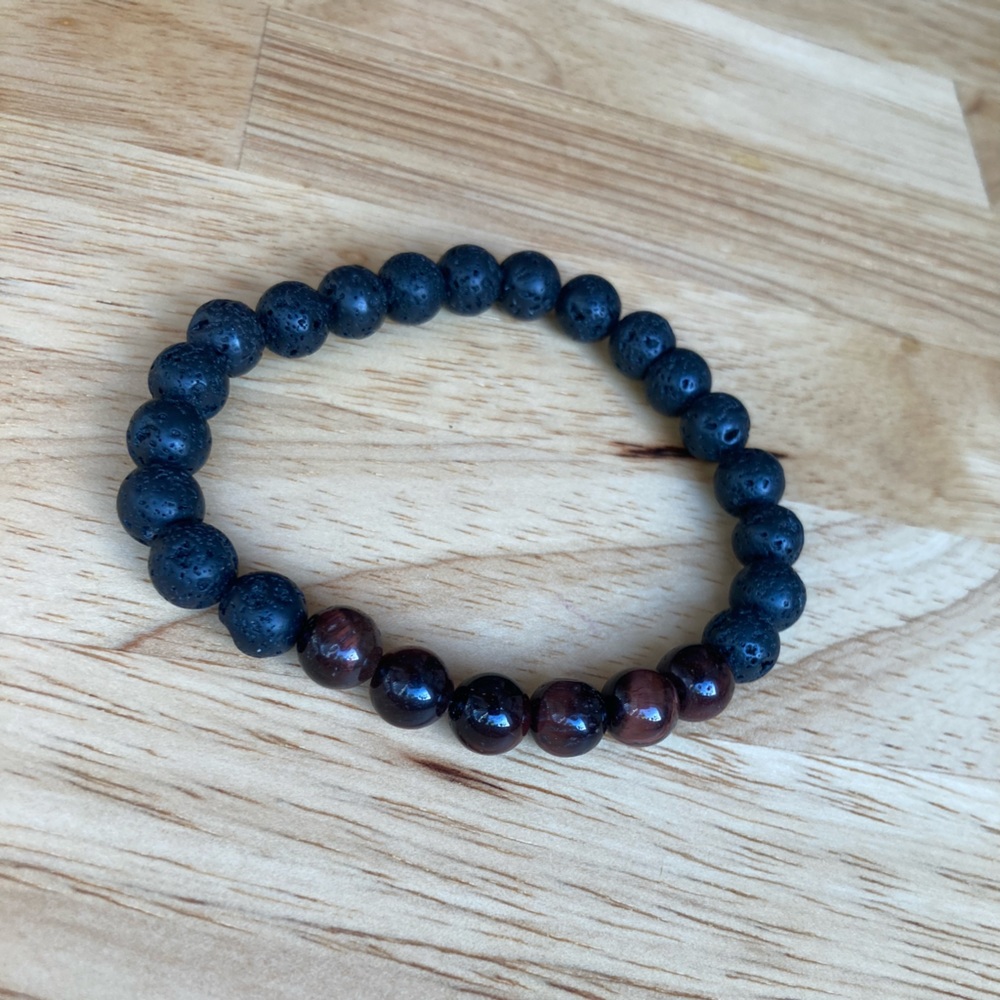 Lava rock diffuser bracelet with red tigers eye beads